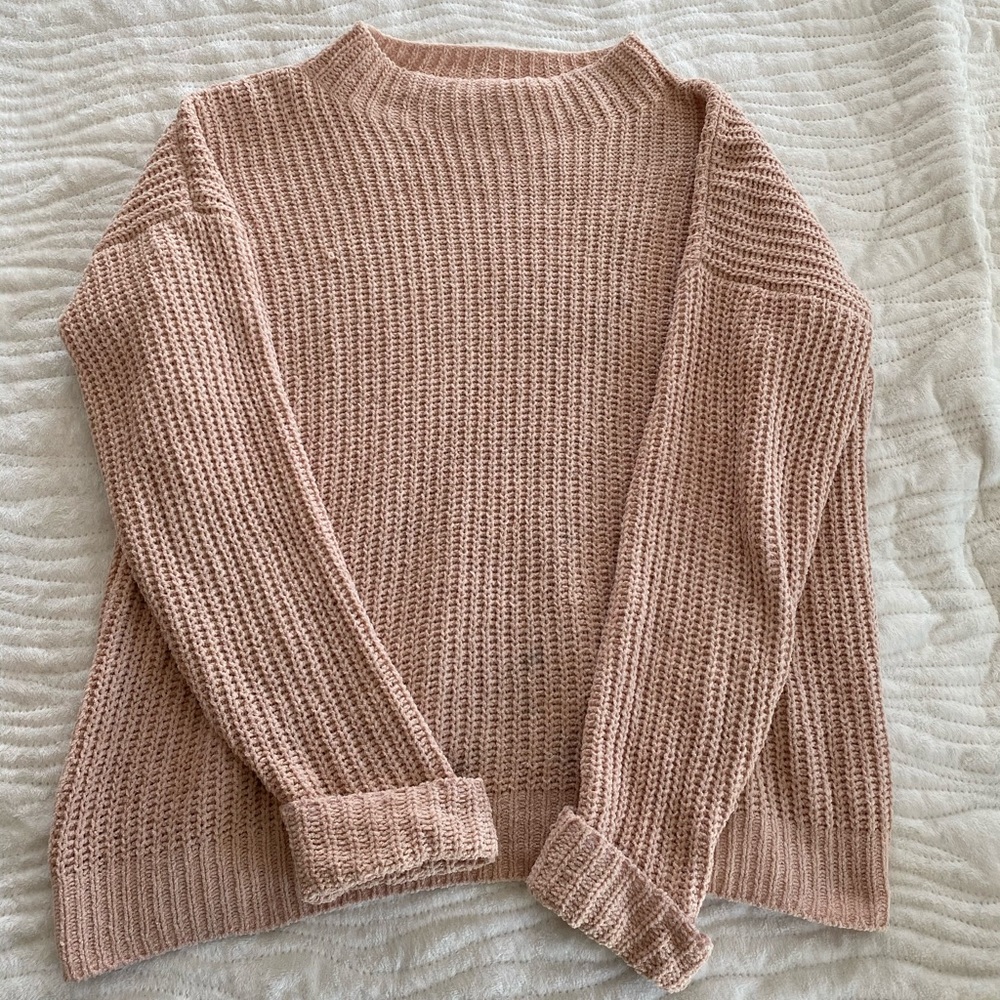 Light pink sweater